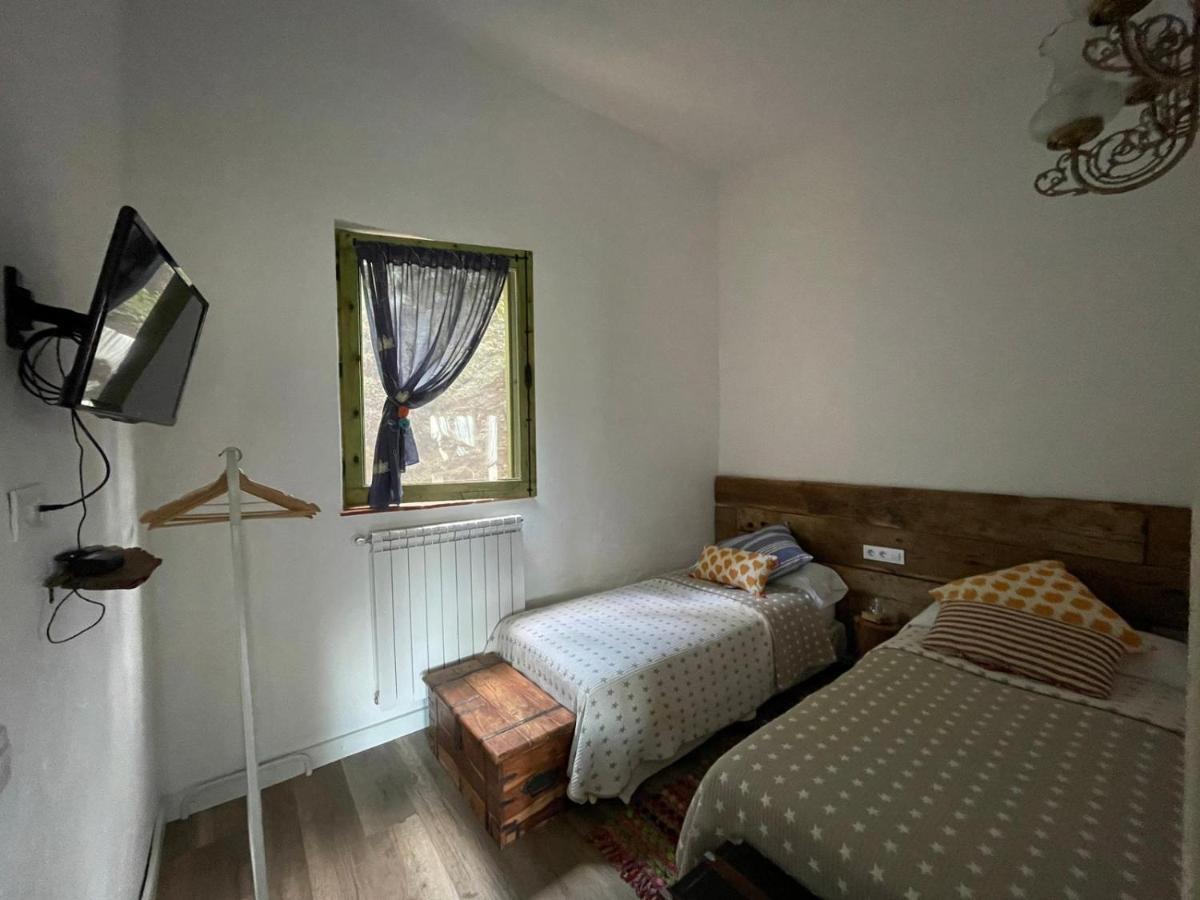 Aurora 2-Bed Cottage - Sleeps 4 - Montseny Park Arbúcies Kültér fotó